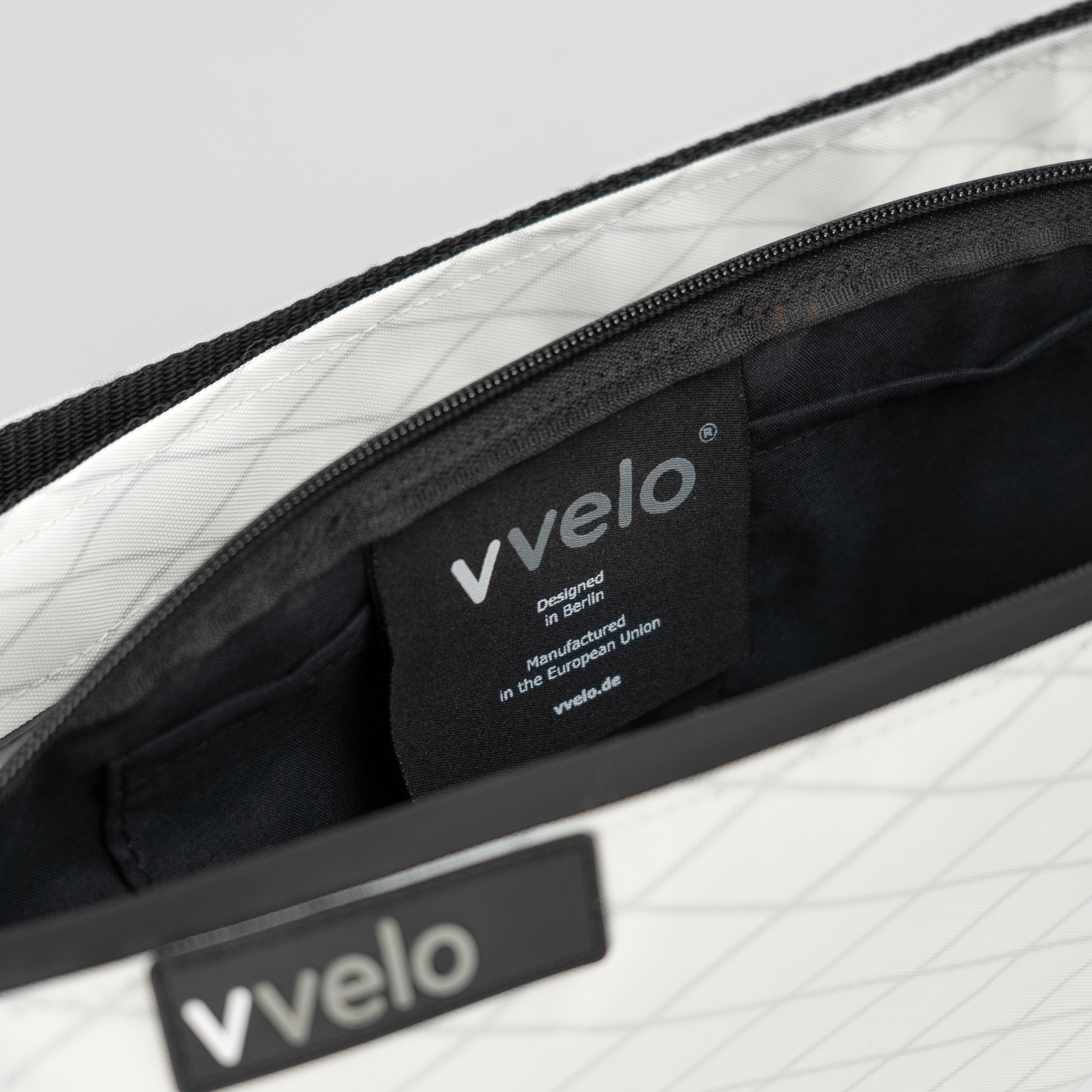 crossbag white medium