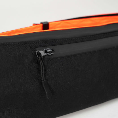 Crossbag neon-orange – vvelo | Rückseite mit Geheimtasche