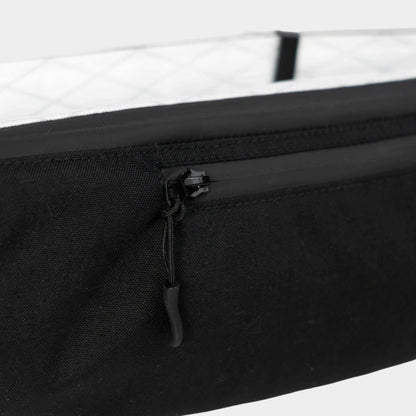 Crossbag weiß – vvelo | Rückseite mit Geheimtasche